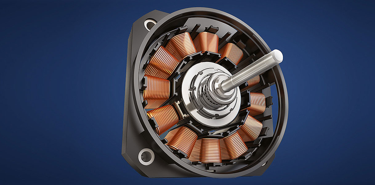 Doorsnede van een invertermotor met magneten en koperwikkelingen die zonder koolborstels werkt