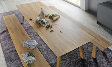 Met next125 Tafel & Bank creëert u een vloeiende overgang tussen de keuken en de leefruimte.
