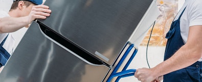 Til en verplaats een koelkast altijd voorzichtig.