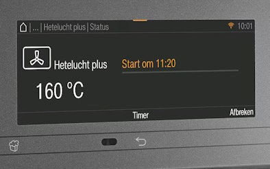 Bedieningsdisplay Miele combimagnetron met ingestelde timerfunctie voor automatisch koken