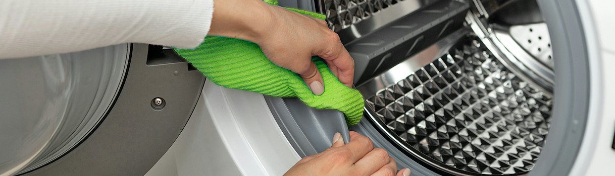 Tip 7. Maak je wasmachine regelmatig schoon.