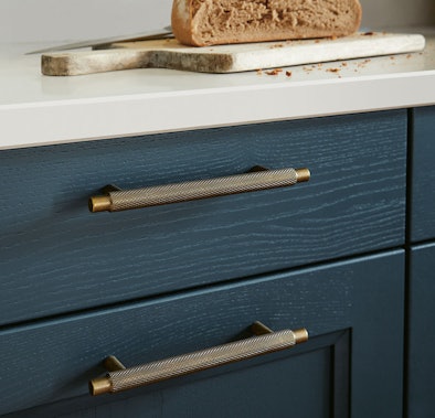 Traditionele koperen handgrepen