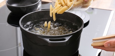 Vermogen en snelheid inductie kookplaat.