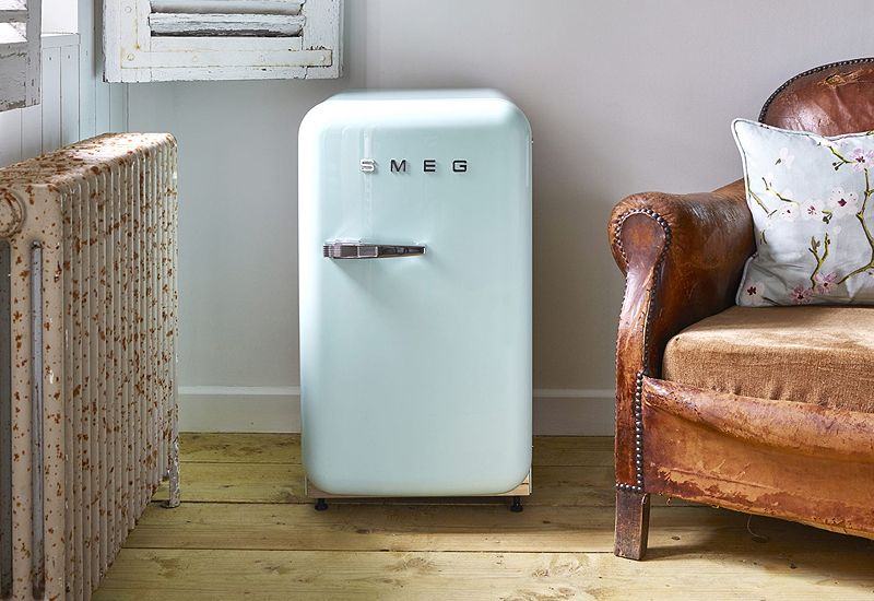 Koelkast in vintage jaren 50 van SMEG.