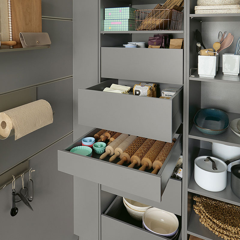 Volledig uitgeruste pantry