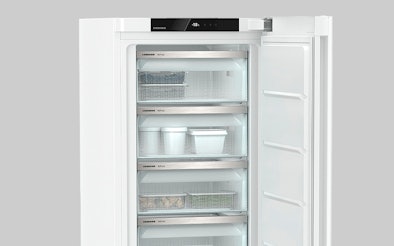 Staande vrieskast met meerdere transparante NoFrost-lades