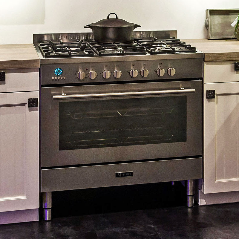 Vrijstaand gasfornuis