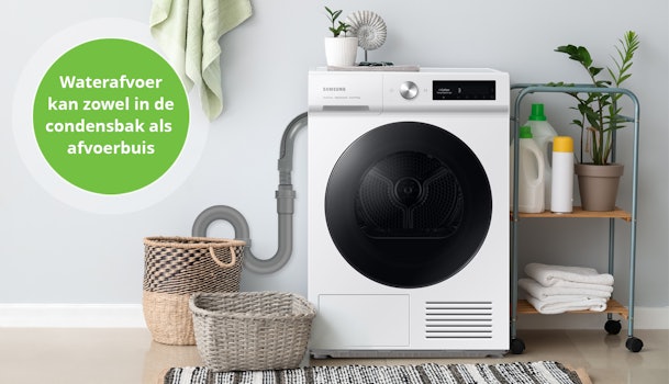 Waterafvoer drogers in de condensbak of afvoerbuis.