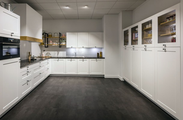 Werk- en opbergruimte U-opstelling