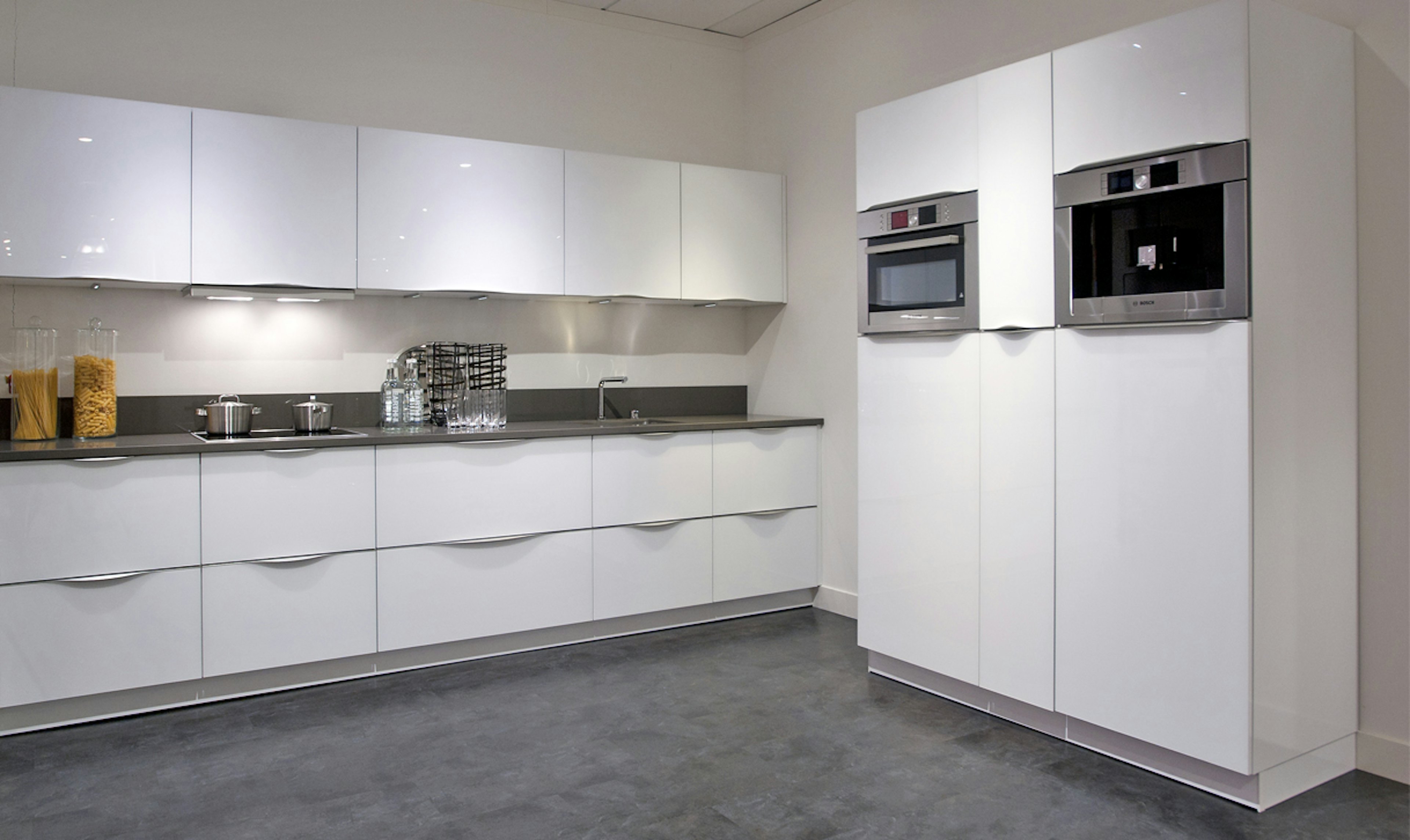 Witte keuken: wit | Bemmel & Kroon