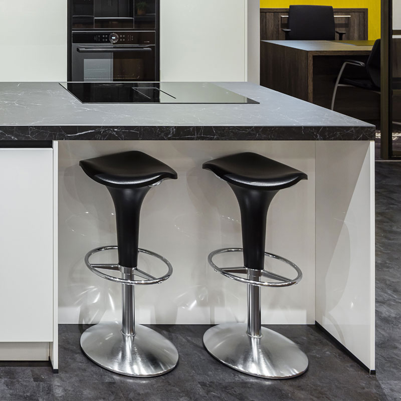 Zitgedeelte aan het kookeiland