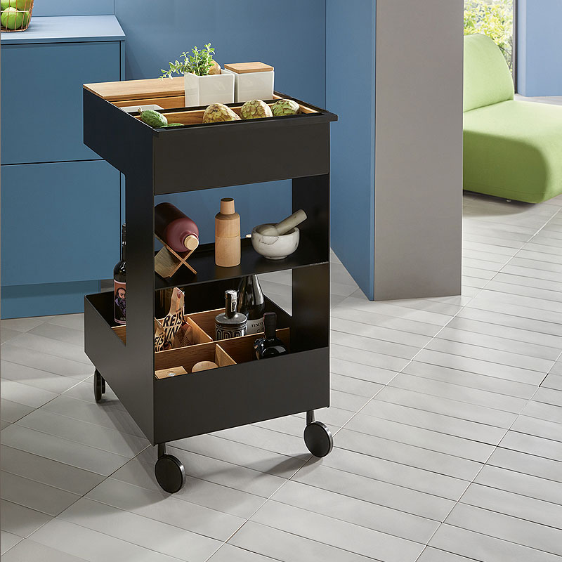 Zwarte kooktrolley design