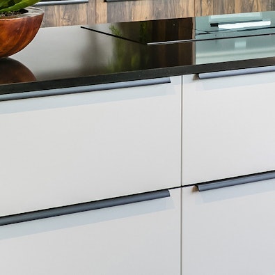 Zwarte moderne opleggrepen