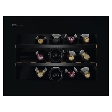 AEG CW6000B
