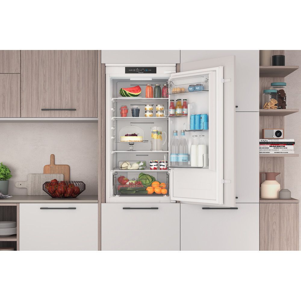 Indesit INC18T311 inbouw koelkast afbeelding 6