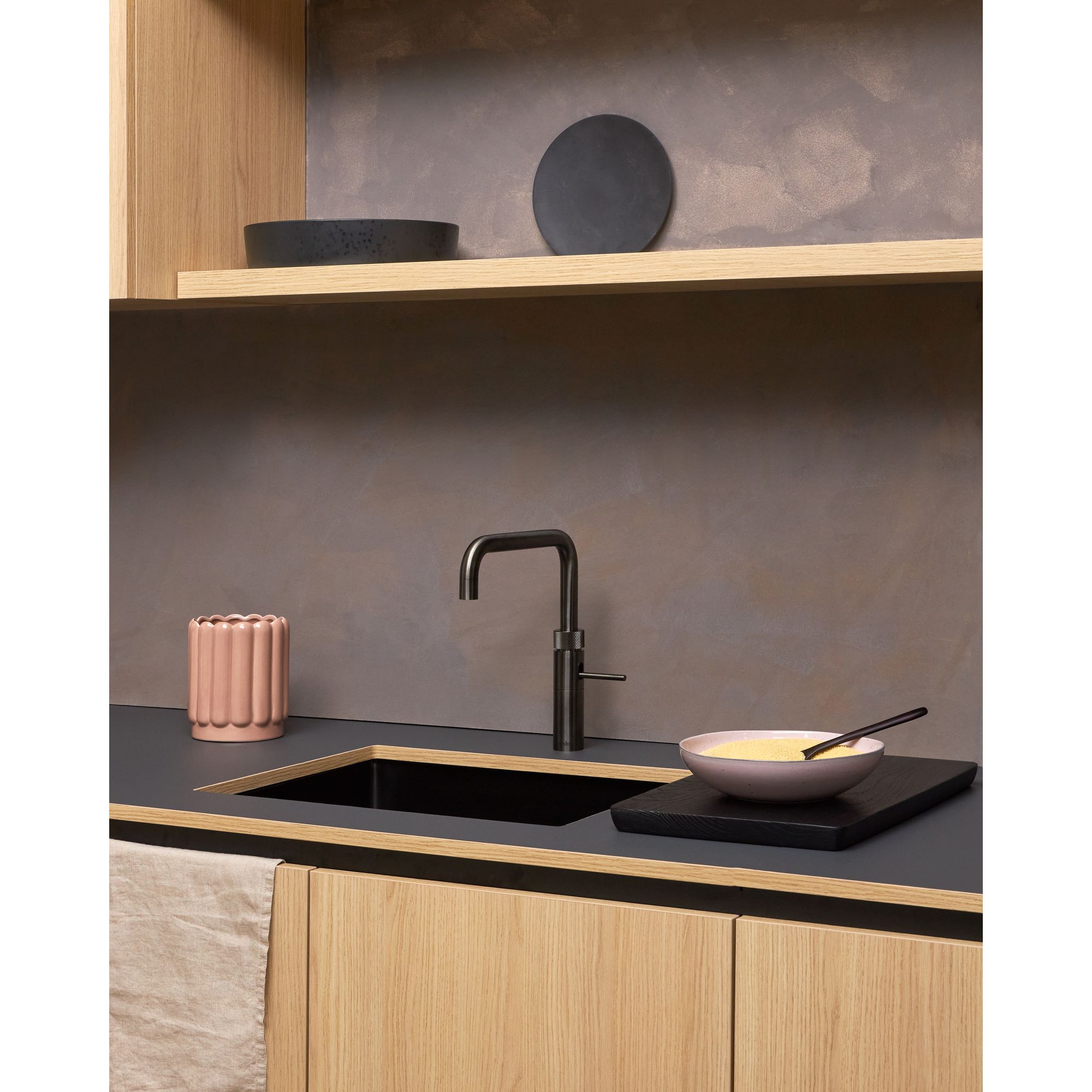 Quooker Combi+ Fusion Square Gun Metal + Cube afbeelding 7