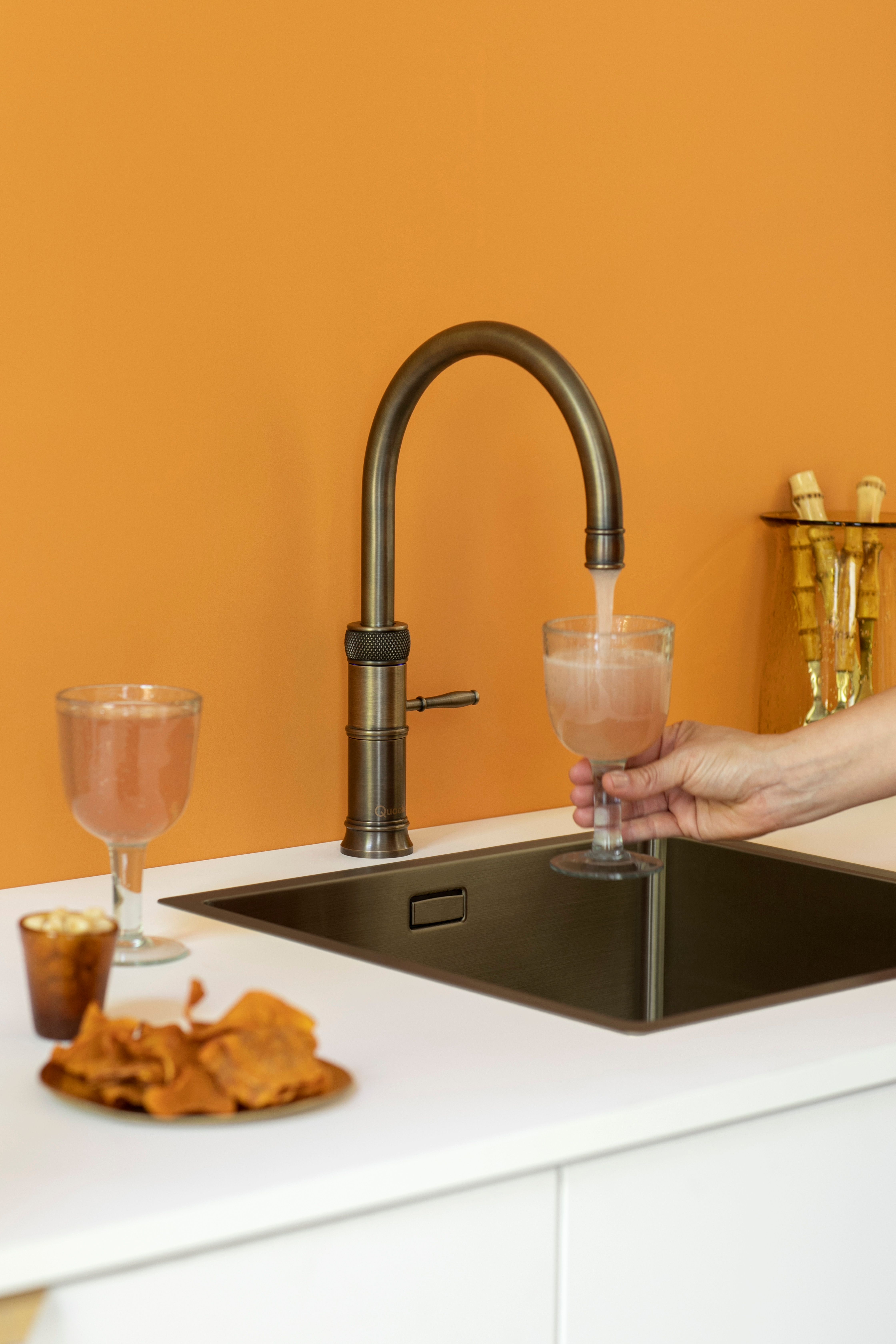 Combi Classic Fusion Round Messing Patina + Cube van Quooker afbeelding 6