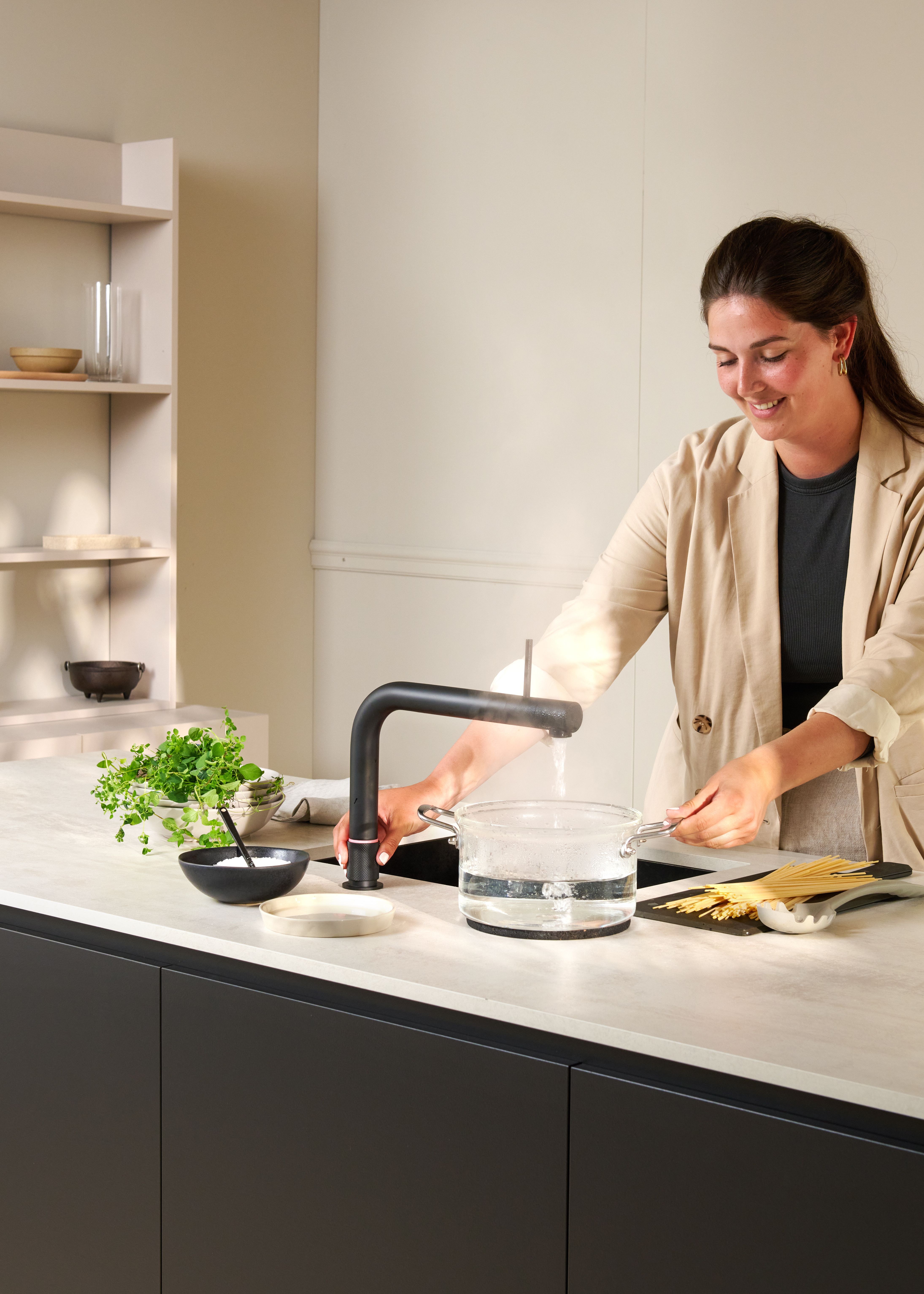 Quooker Pro3 Front Zwart + Cube afbeelding 7