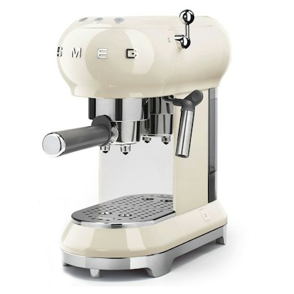 Smeg ECF01CREU